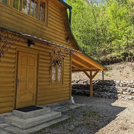 Sheshory Chalet Villa