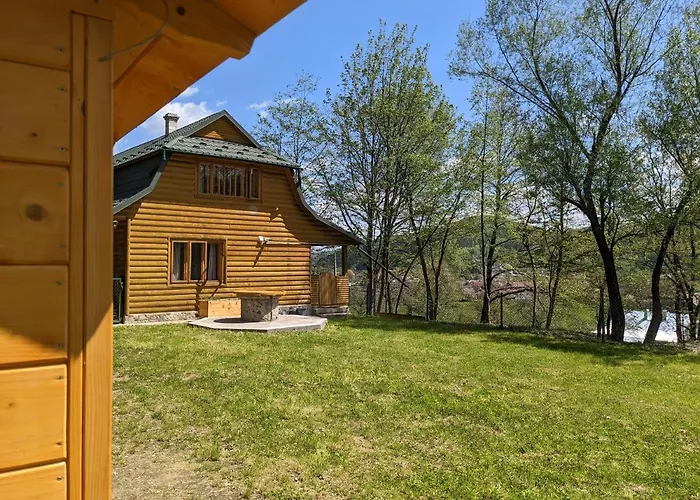 Sheshory Chalet Villa *
