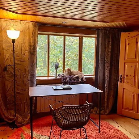 Sheshory Chalet *
