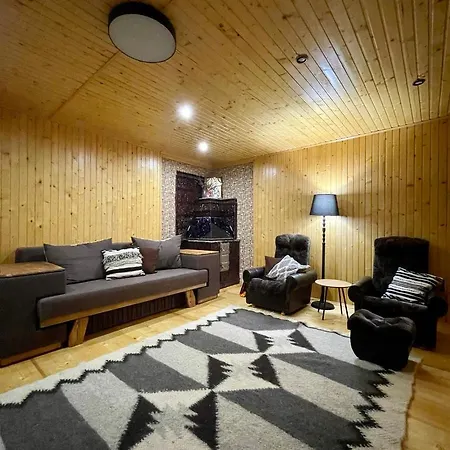 Sheshory Chalet
